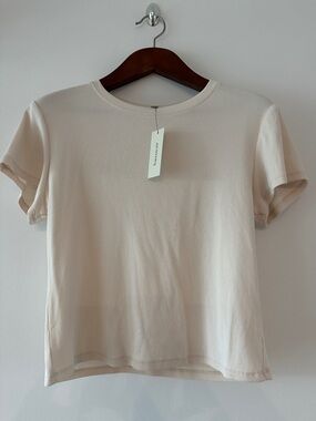 Francesca's Collections Cream Ribbed Short Sleeve Tee
